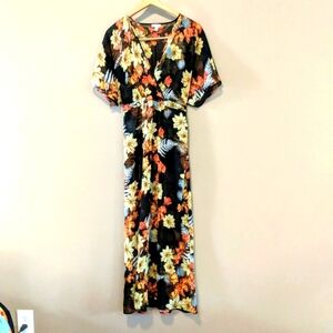 Gorgeous Fall Floral Dress for Photoshoot Lightweight Love, Fire Black Maxi